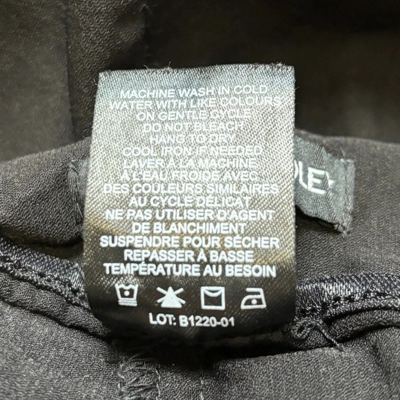 Hilary Radley Pull On Black Bermuda Shorts - Picture 6 of 7